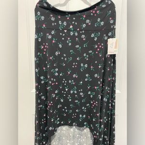 LulaRoe Olivia high low skirt. New with tags.